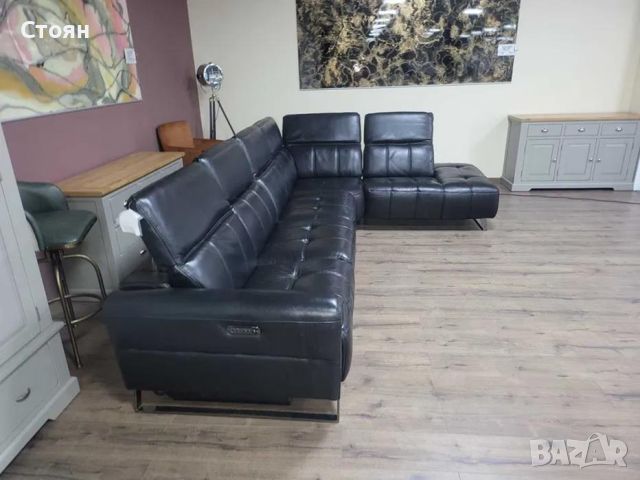 Дизайнерски черен кожен ъглов диван с електрически релакс механизъм, снимка 3 - Дивани и мека мебел - 46474871
