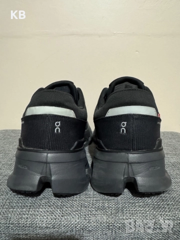On Cloudrunner 2 Waterproof 3M., снимка 3 - Маратонки - 52578722