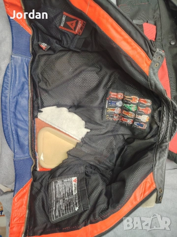 Яке за мотор DAINESE, снимка 3 - Спортни дрехи, екипи - 53401076