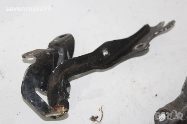 Панта преден капак лява дясна Мазда 3 2008 2.3i 158hp Mazda 3 седан, снимка 2 - Части - 51225442