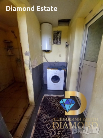 Едноетажна къща в село Боздуганово, общ. Раднево, снимка 15 - Къщи - 52141588