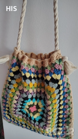 Плетени дамски чанти, многоцветни подаръци , снимка 2 - Чанти - 42698019