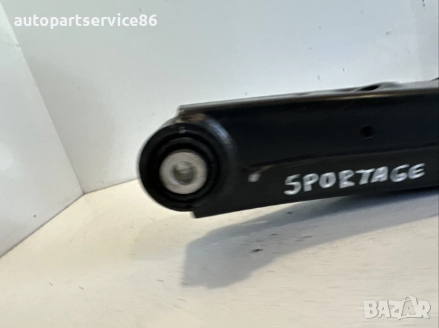 Заден десен носач за KIA Sportage 1.6 CRDi (2020) 55220-D3050, снимка 3 - Части - 53341396