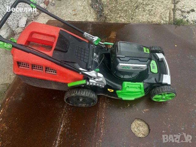 Акумулаторна косачка 40волта., снимка 11 - Градинска техника - 51287768