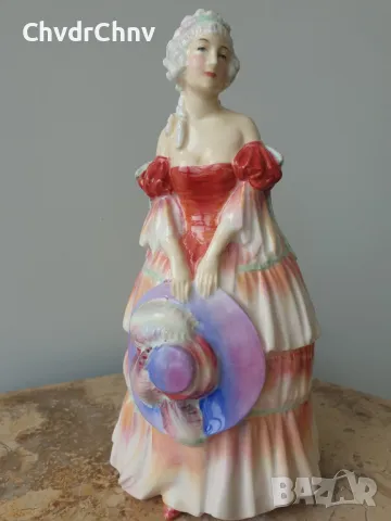 Колекционерска много стара английска порцеланова фигура Royal Doulton Veronica/1930те статуетка 21см, снимка 1 - Статуетки - 49182836