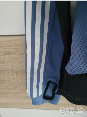 Горнище блуза Adidas , снимка 2 - Спортни дрехи, екипи - 53620131