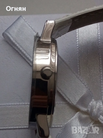 Комплект за дами TIME PIECE часовник,колие и обици, снимка 4 - Дамски - 53063156