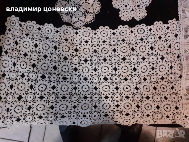 Ръчно плетени карета,каре ,мильо,плетиво за масички и секции, снимка 2 - Декорация за дома - 53606724