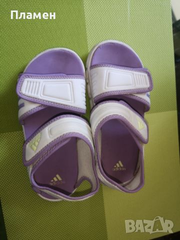 Детски сандали Adidas, снимка 1 - Детски сандали и чехли - 46427748