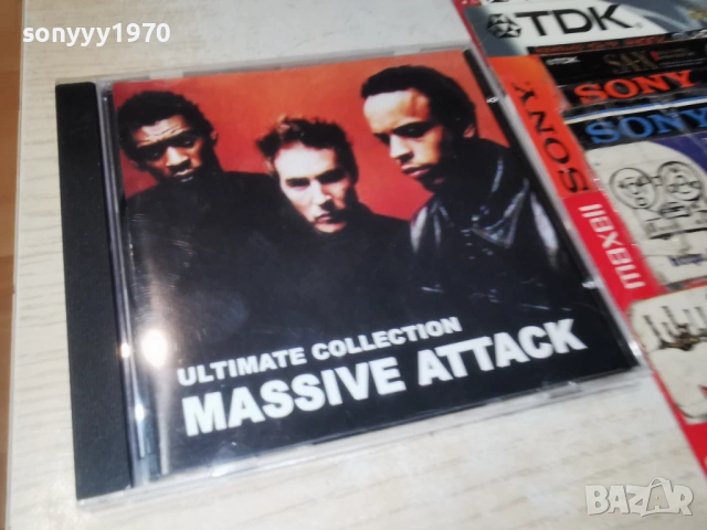MASSIVE ATTACK CD 0303261939, снимка 5 - CD дискове - 53697613
