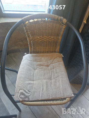 Комплект маса с два стола, снимка 4 - Градински мебели, декорация  - 50585054