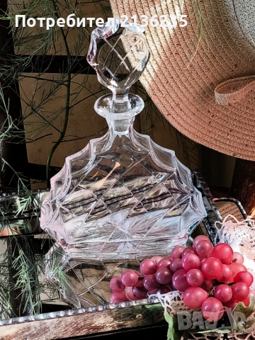 Кристална гарафа Бохемия, снимка 7 - Антикварни и старинни предмети - 51706658