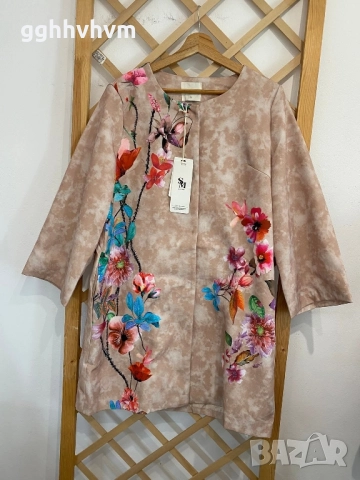 манто, снимка 2 - Палта, манта - 52106074