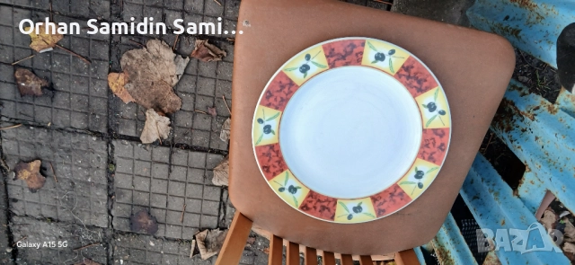 Пиле на грил 2 броя хладилна витрина  Фризери хладилник чинии лъжици вилици ножове и др, снимка 9 - Обзавеждане за заведение - 52369228