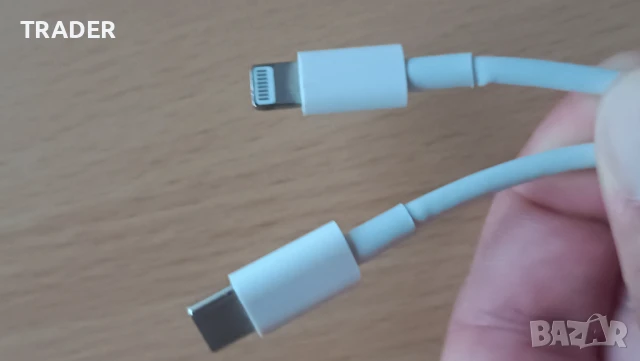 Кабел за данни и зареждане на Apple за iPhone с конектор USB-C към Lightning, дължина 1 м, снимка 4 - Аксесоари за Apple - 42871579