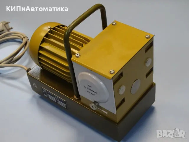 перисталтична помпа VEB MLW SP3 peristaltic pump, снимка 2 - Други машини и части - 46988378