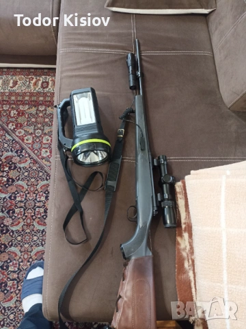 Продавам карабина савиж 30-06 с оптика фомей 2-4*24