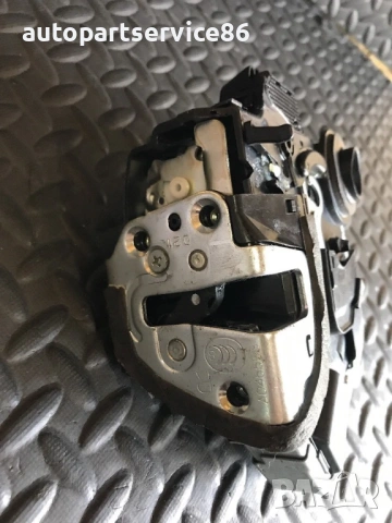 Механизъм за заключване на задна дясна врата за Toyota Avensis (2009-2013) A046693, снимка 3 - Части - 54216890