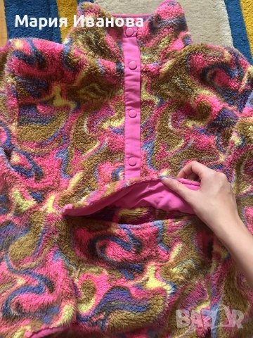 Поларен суичер reserved, снимка 2 - Суичъри - 52096994