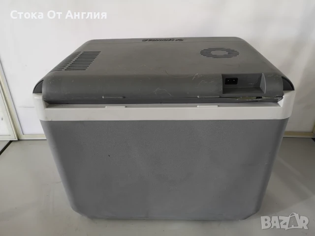 Хладилна чанта - CAMPINGAZ 36L, снимка 4 - Хладилни чанти - 51081285