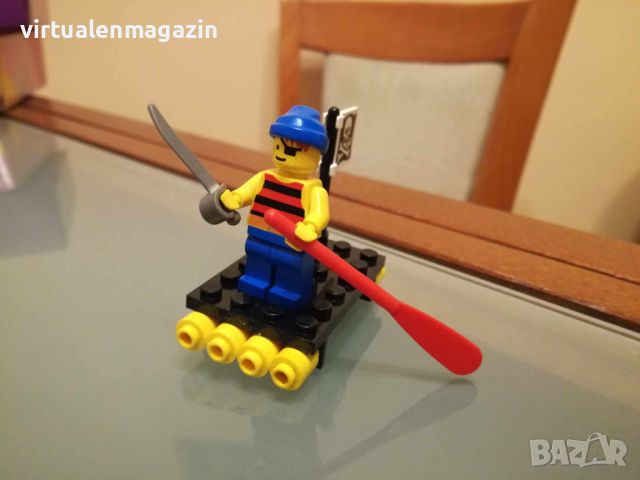 Конструктор Лего - Lego Pirates 1733 - Shipwrecked Pirate, снимка 1 - Колекции - 46336986