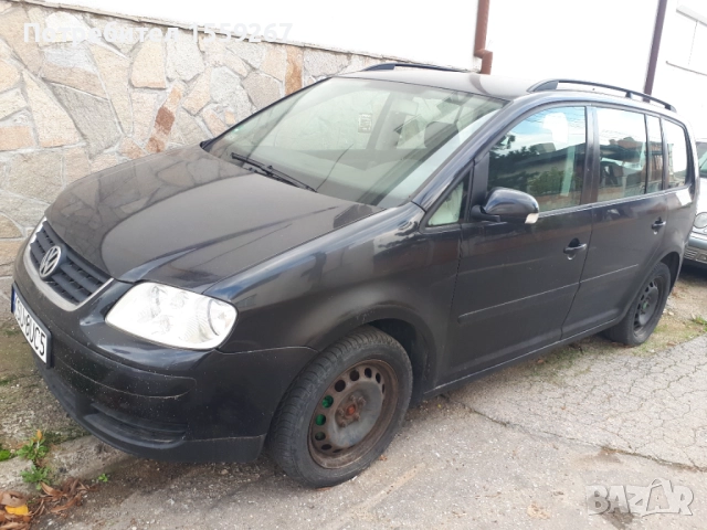 Фолсфаген  Туран, снимка 2 - Автомобили и джипове - 52477898