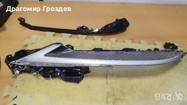 Ляв фар на части за LEXUS UX Facelift / Лексус UX, снимка 17 - Части - 51367226