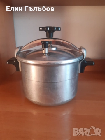 Тенджера под налягане Минутка, руска 6 литра