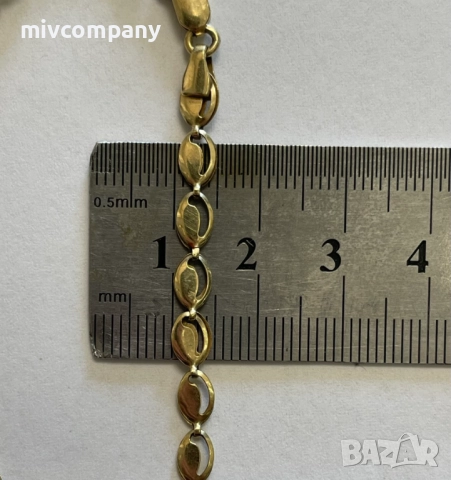 Златна Гривна 3.8гр. 19.5см, снимка 4 - Гривни - 52226520