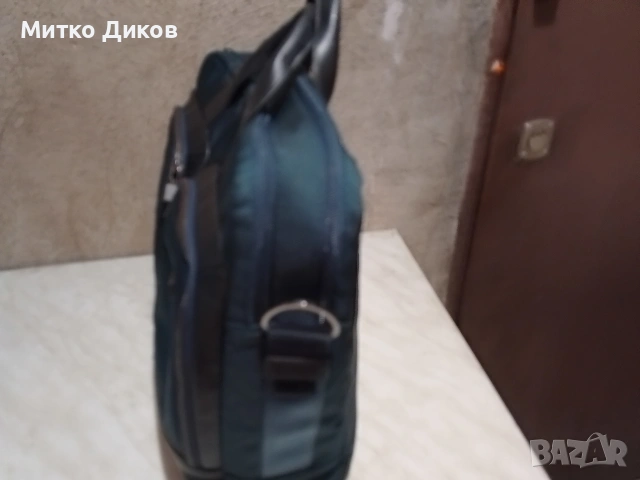 Чанта за лаптоп или друго маркова на Samsonite 42х31х14см, снимка 4 - Чанти - 53646907