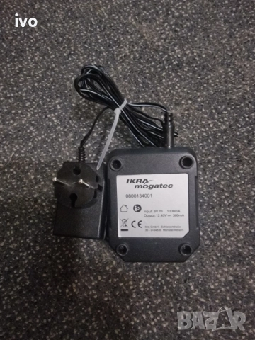 зарядно за винтоверт, снимка 2 - Винтоверти - 51473397