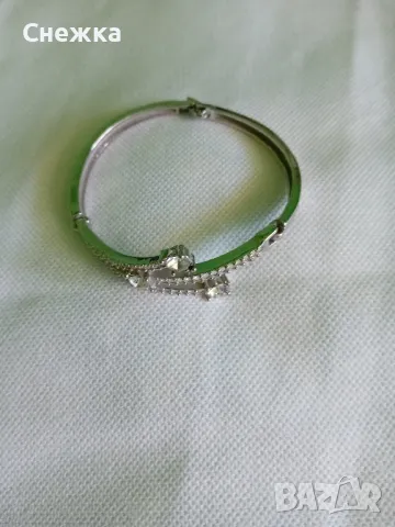 красива гривна, снимка 2 - Бижутерийни комплекти - 50103960