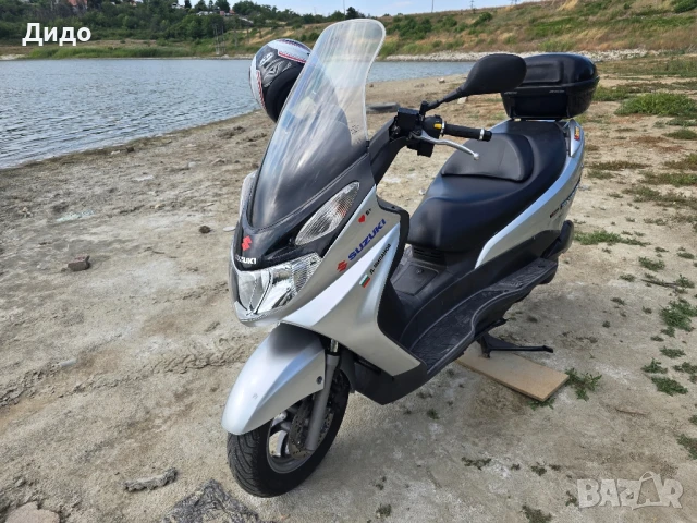 Suzuki Burgman 125 Бартер за 250 с доплащане от моя страна, снимка 6 - Мотоциклети и мототехника - 51280670