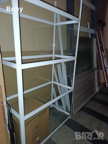 Алуминиеви стелажи 