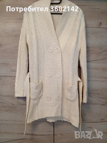 продавам дамска бежова жилетка , снимка 2 - Жилетки - 51375244