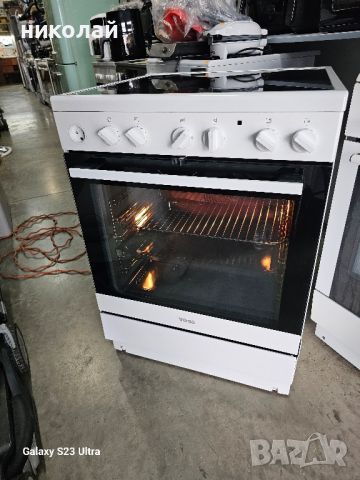 готварска печка с керамичен плот Electrolux 