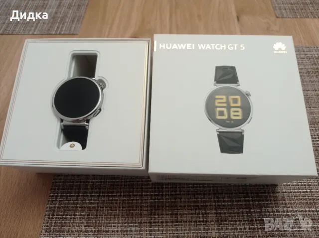 Часовник HUAWEI WATCH 5 41mm, снимка 2 - Смарт часовници - 49427247