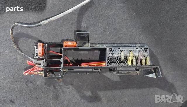 Бушонна Кутия Мерцедес Е класа W210 N:614 (2) - 2105460543, снимка 2 - Части - 51281096