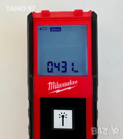 Milwaukee LDM 30 - Лазерна ролетка като нова!, снимка 2 - Измервателни инструменти - 51163228