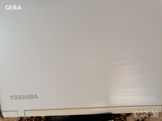 лап топ Toshiba satelite, снимка 2 - Лаптопи за дома - 44936696