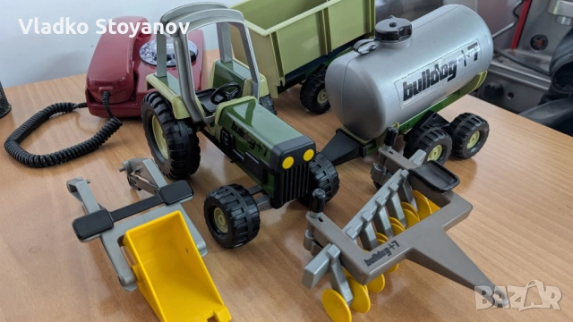 Трактор Bulldog +7, снимка 2 - Колекции - 52235750