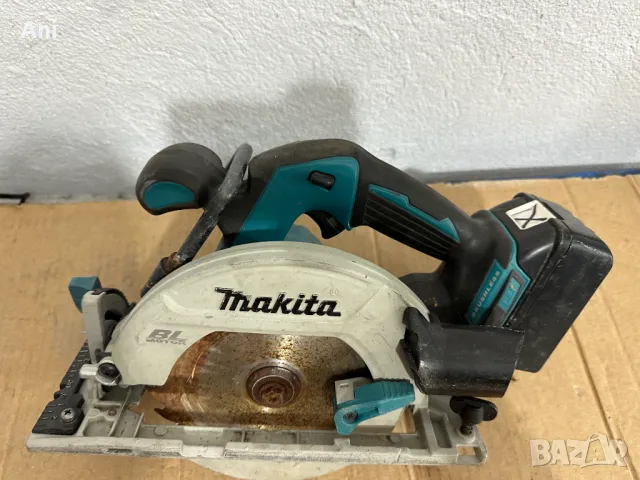 Ръчен циркуляр - Makita 18 V li ion BL, снимка 3 - Други машини и части - 46902974