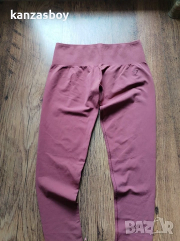 Gymshark Soft Sculpt Leggings Washed Berry Pink - дамски фитнес клин М КАТО НОВ, снимка 7 - Клинове - 54156243