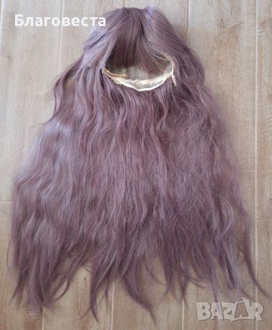 Перука с бретон , снимка 1 - Аксесоари за коса - 45173576