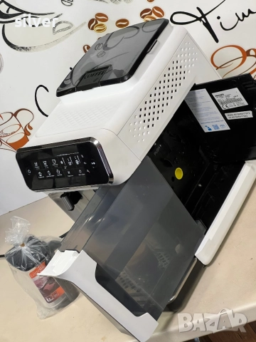 Кафемашина кафе автомат Philips EP3243 с гаранция, снимка 8 - Кафемашини - 51638961