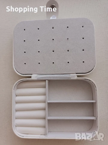 НОВ комплект от 2 кутии за бижута в бяло, Спиди/лично предаване, снимка 2 - Други - 50862679