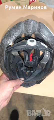 Продавам 2 броя каски за велосипеди!, снимка 5 - Аксесоари за велосипеди - 51699935