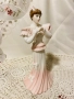 порцеланова статуетка , снимка 5