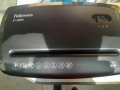 Продавам Шредер FELLOWES P-28S, снимка 1