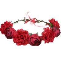 Венче за коса, вдъхновено от красивите рози, снимка 1 - Аксесоари за коса - 45750165
